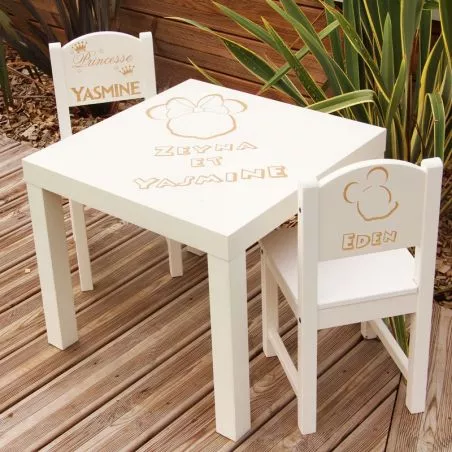Table enfant personnalisée, bureau enfant Table enfant personnalisée, bureau enfant