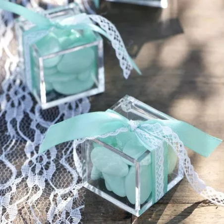 Boite dragées Cube cadeau plexi Boite dragées Cube cadeau plexi