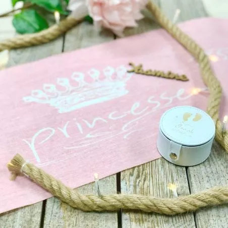 Chemin de table anniversaire Princesse - Coton Chemin de table anniversaire Princesse - Coton