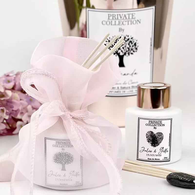 Diffuseur parfum personnalisé batonnet (6psc) 50ml - Blush Diffuseur parfum personnalisé batonnet (6psc) 50ml - Blush