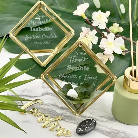 Cadeau original Terrarium personnalisé - Prisme Cadeau original Terrarium personnalisé - Prisme
