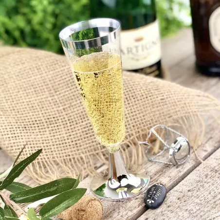 Flûte champagne plastique Réutilisable Agent 18cl (6psc) Flûte champagne plastique Réutilisable Agent 18cl (6psc)
