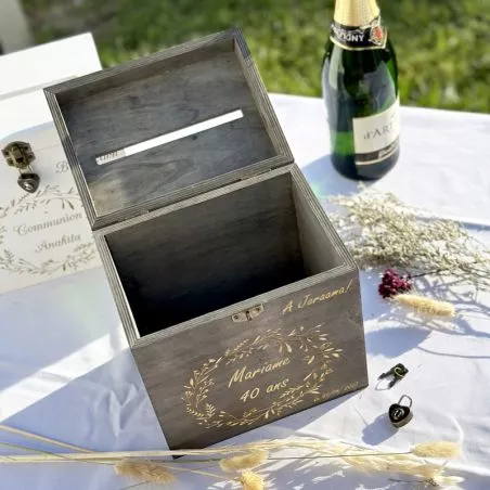 Urne personnalisée anniversaire avec Cadenas Urne personnalisée anniversaire avec Cadenas