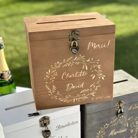 Urne mariage en Bois personnalisée marron Urne mariage en Bois personnalisée marron